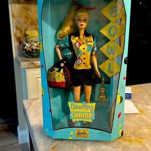 Barbie Bowling Champ Doll with Yellow and Black Outfit